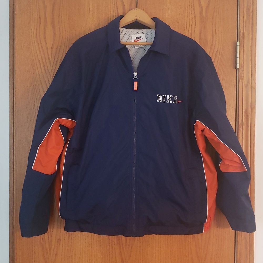 Like New Nike Lightweight Jacket Coat Sz Youth XL (18-20)